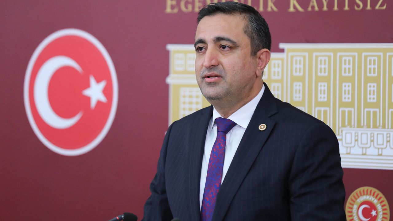 Ramanlı: CHP kendi iç çekişmelerini bizim üzerimizden sağlamaya kalkmasın